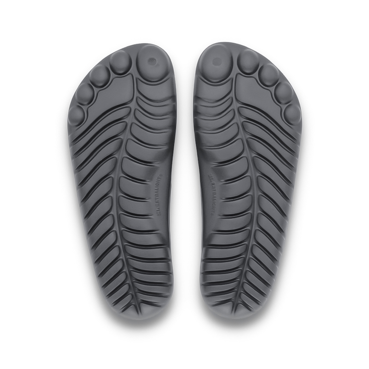NIGHT PLATINUM FLIP FLOPS & DRYBAG BY GUDO
